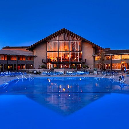 Salt Fork State Park Lodge And Conference Center Cambridge Exterior foto